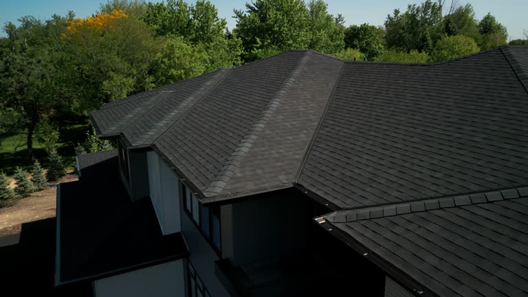 Best Roof Insulation Installation  in Uhland, TX